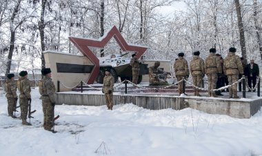 Жалал-Абадда Ооган согушунда курман болгондор эскерилди