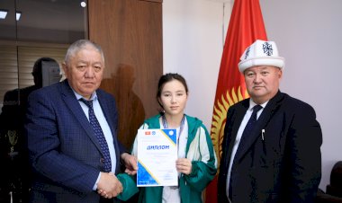 ЭАУнун  СТУДЕНТИ  ЖАЙНАГҮЛ  МАНАСОВА БОКС БОЮНЧА КЫРГЫЗ  РЕСПУБЛИКАСЫНЫН  БИРИНЧИЛИГИНДЕ  II ОРУНДУ ЭЭЛЕДИ