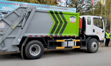 Тогуз-Тородо “Таза-Кызмат”  муниципалдык ишканасына атайын техника жана таштанды таштоочу урналар берилди