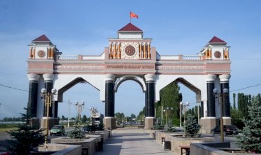 Жалал-Абад шаарына кирген негизги көчөгө 15 млн сомго тротуар салынышы мүмкүн