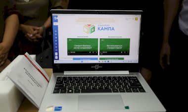 Жалал-Абад облусуна 4 миңге чукул “Алтын Казык” ноутбуктары жеткирилип, мугалимдерге берилүү алдында турат