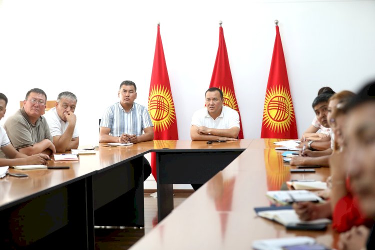 Жалал-Абад: мэр ишкерлерге имараттардын алдын 3 күндө иретке келтирүүнү тапшырды