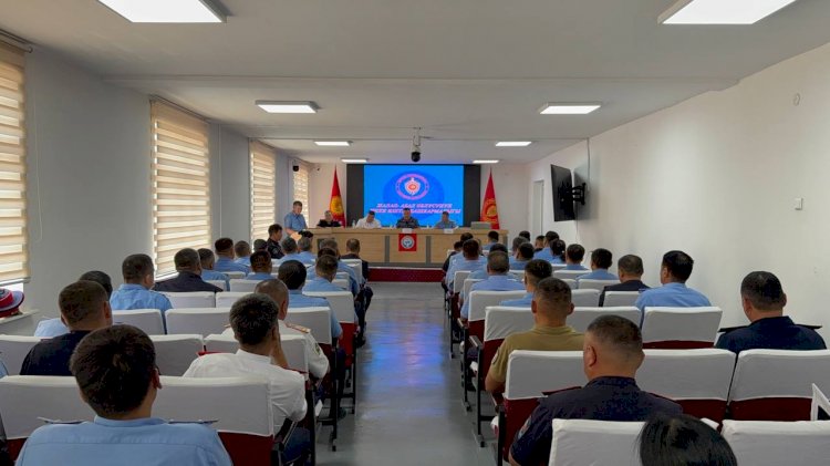 Эгемендүүлүк күнү Жалал-Абадда 2 миңге жакын милиция кызматкери «жогорулатылган» күжүрмөн тартипте иштейт (сүрөт баян)