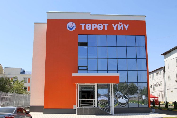 Сузакта жаңыдан курулган эки медициналык мекеме пайдаланууга берилди