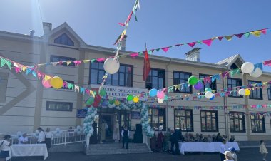 Сузактын Жоон-Күнгөй айылында 100 орундуу мектеп пайдаланууга берилди