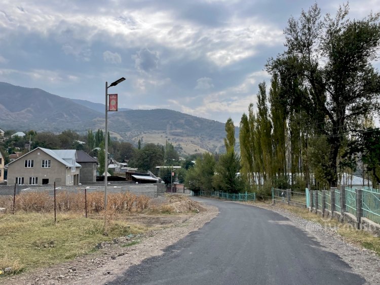 Быйыл Көк-Жаңгак шаарында 5,5 чакырым  ички көчөлөргө асфальт төшөлдү