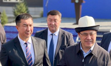 Президент Кара-Көл ГЭСинин ачылыш аземине катышты