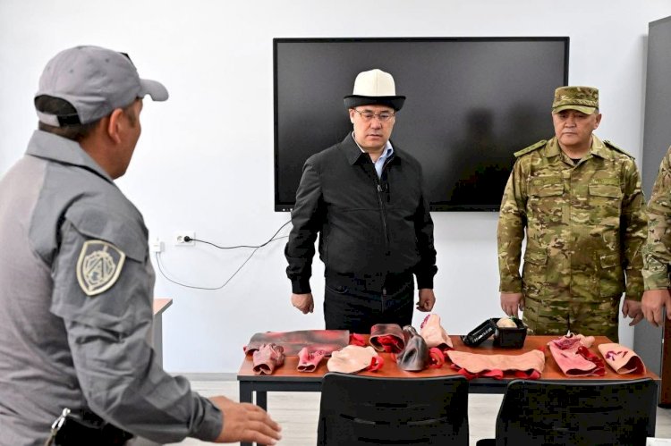 Президент Садыр Жапаров Жалал-Абад облусунда УКМКнын окуу-машыгуу борборун ачты