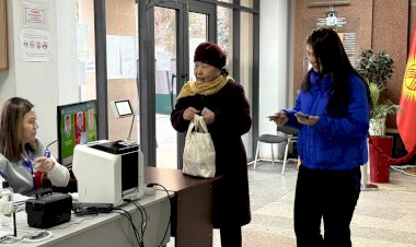 ШАЙЛОО 2025: Жалал-Абад облусунда  добуш берүү кызуу жүрүп жатат