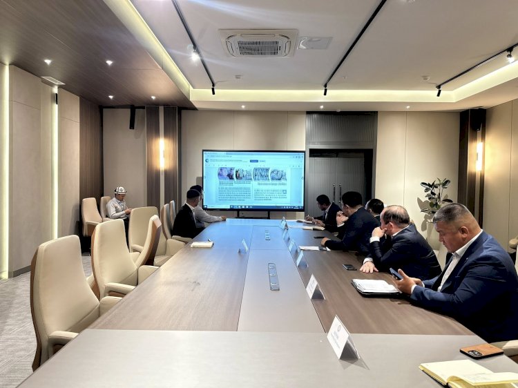 Облус жетекчиси кытайлык инвестор менен атайын техникаларды кураштыруучу завод куруу долбоорун талкуулады