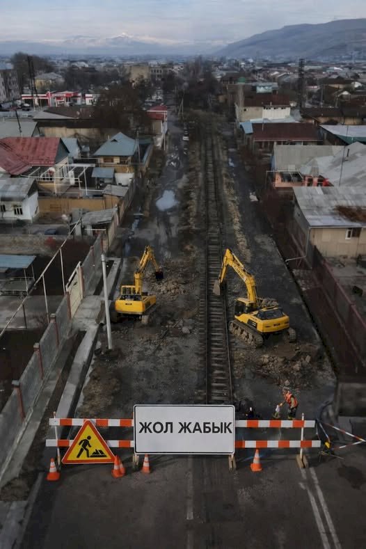 Манас шаарындагы темир жол менен кесилишкен автожолдор убактынчалуу жабык болот