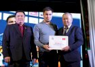 Манас шаарында ийгилик жараткан спортчулар жана алардын машыктыруучулары сыйланды