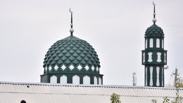 Манас шаарындагы 12 мечит казыяттын балансына өткөрүлүп берилди